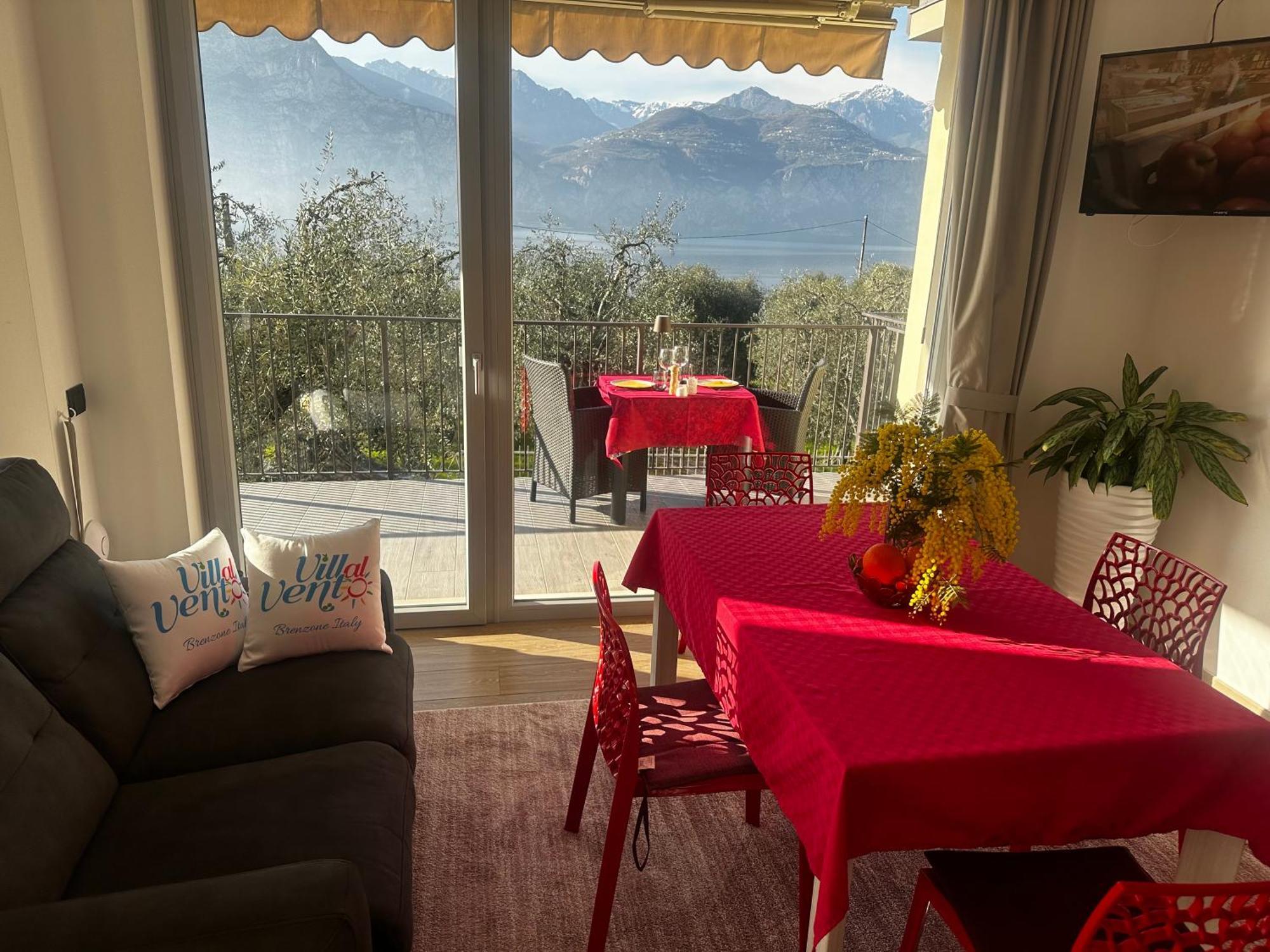 Villalvento Brenzone sul Garda Eksteriør bilde