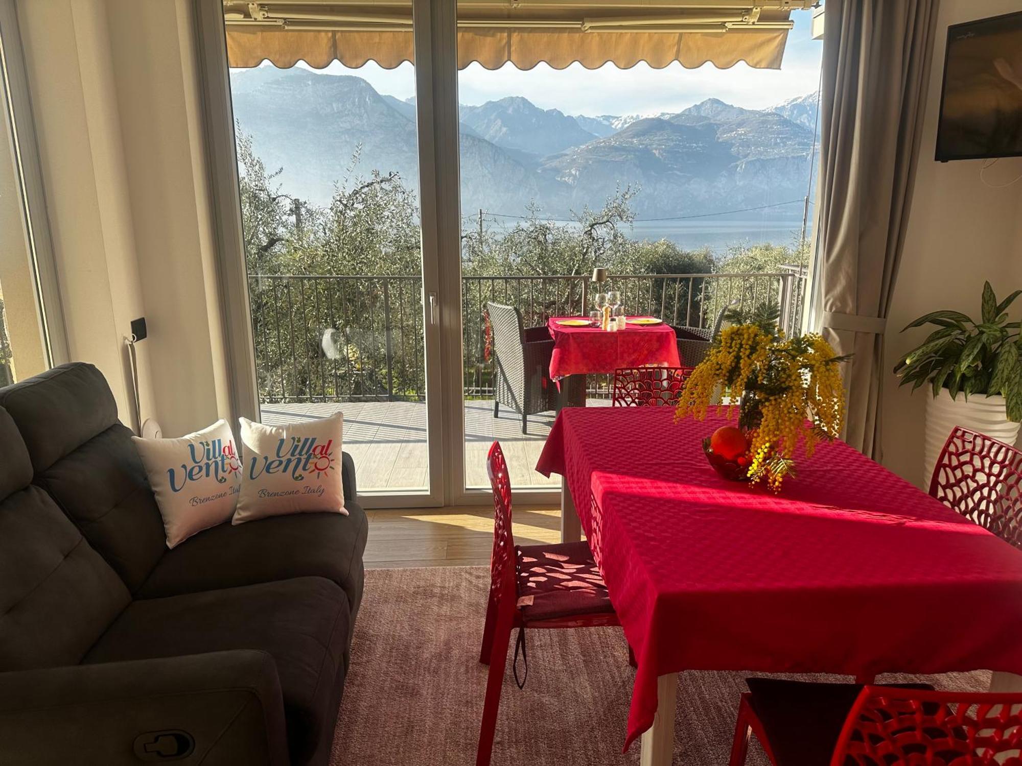 Villalvento Brenzone sul Garda Eksteriør bilde